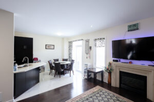 property-img