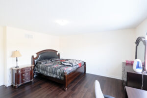 property-img