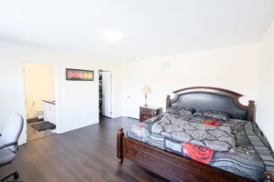 property-img